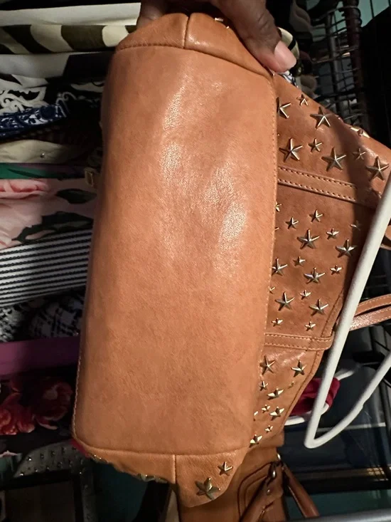 Jimmy Choo Tan Leather Star-Studded Shoulder Bag - Picture 4 of 7